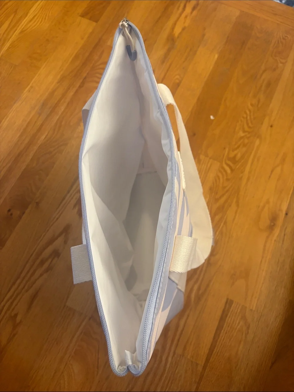 Ulta Beauty Insulated Cooler Tote Bag NWT